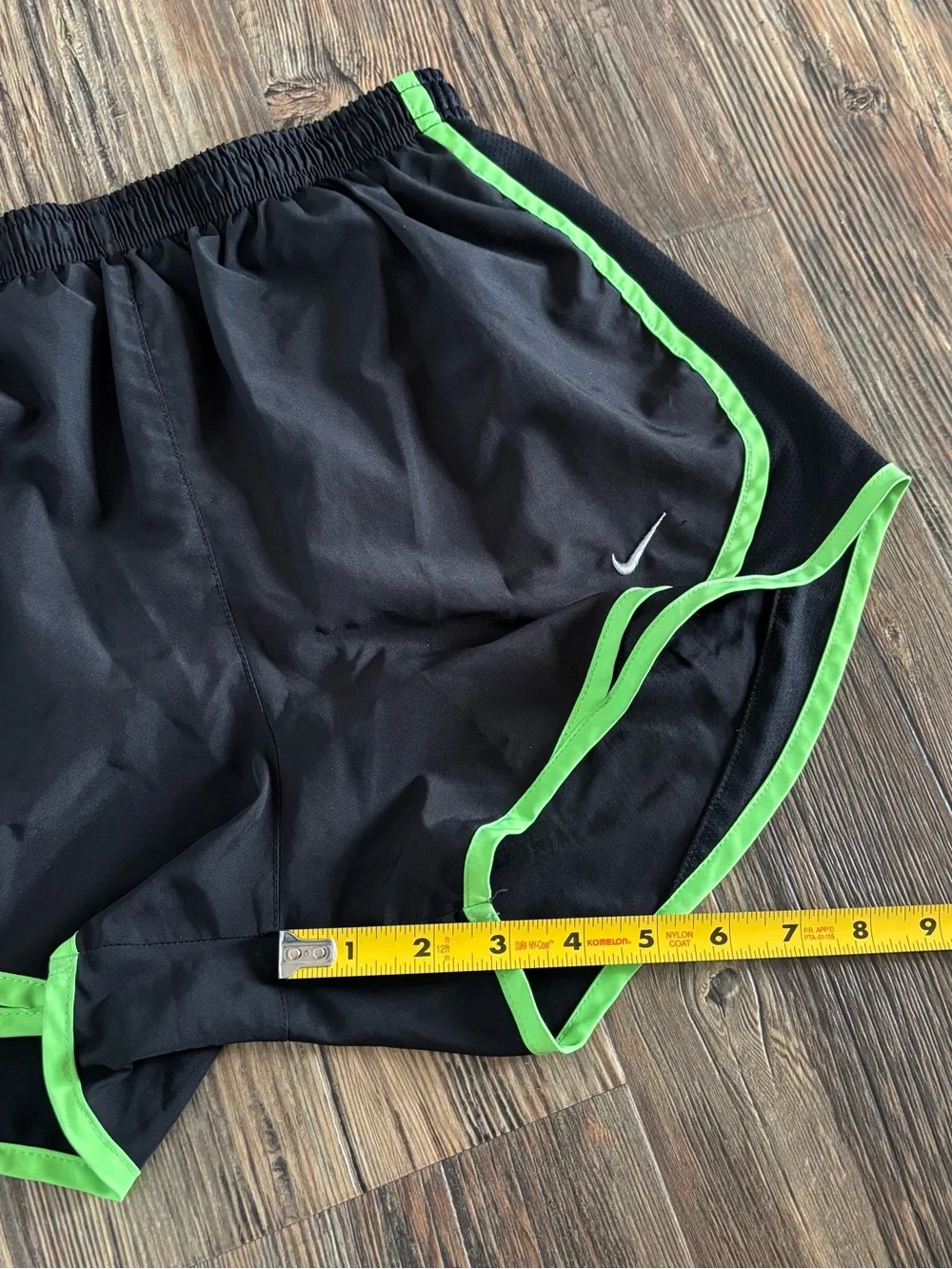 Nike Dri-Fit Athletic Shorts Womens S Black Neon Green Lined Running Gym Workout